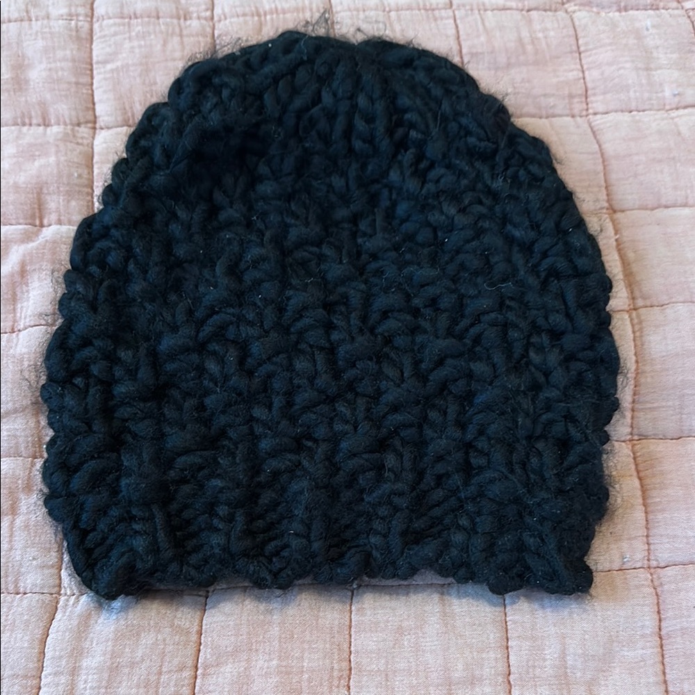 Cozy Black Knit Beanie